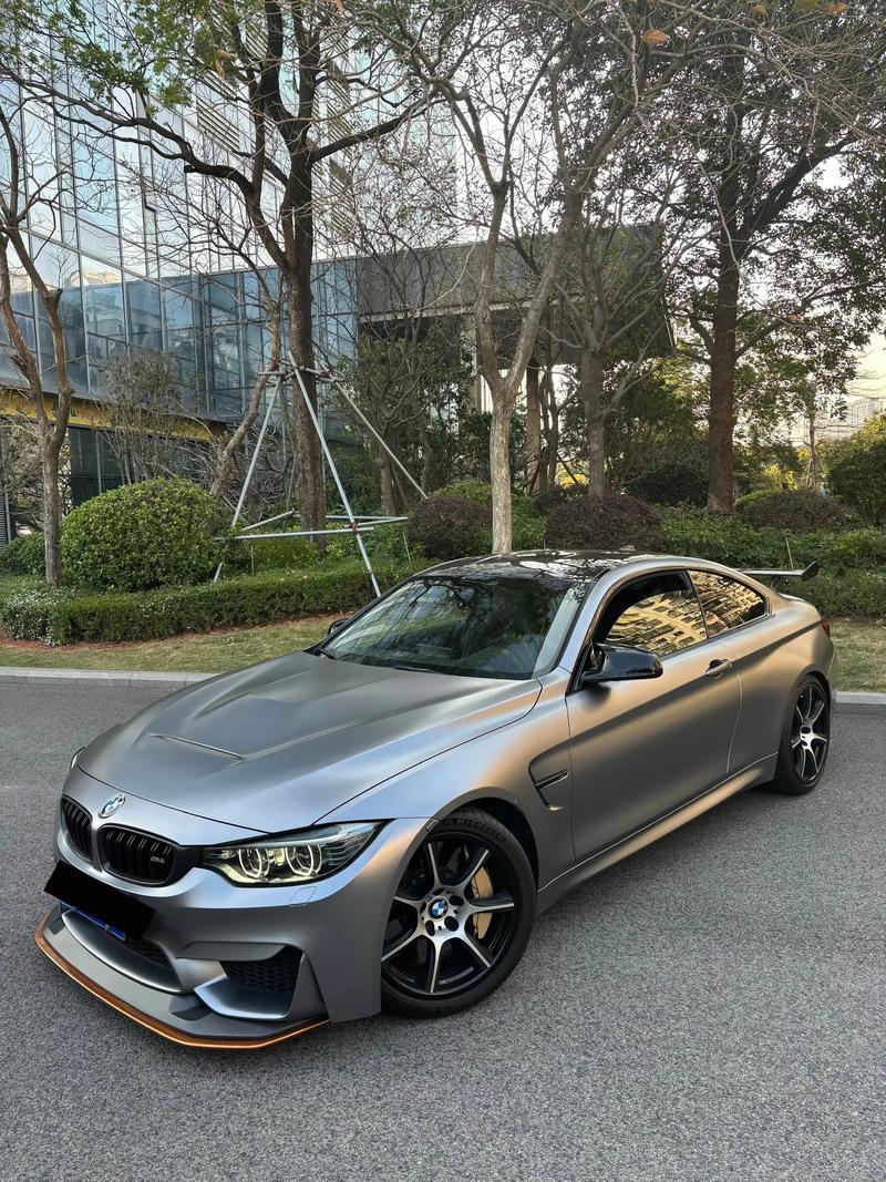 宝马m4gts 宝马m4gts壁纸