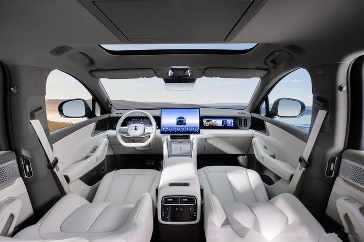 现代六座车图片及报价 现代suv6座车图片展示一下