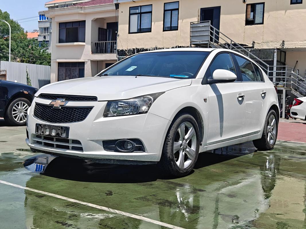 雪佛兰掀背车价格及图片 雪佛兰掀背车2015款