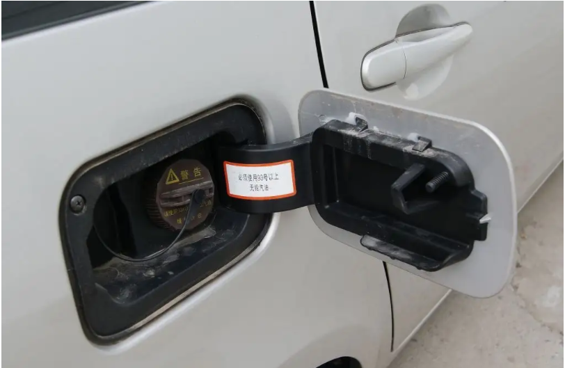 东风风行景逸x5油箱多少升 东风风行景逸x5的油箱加几升油？